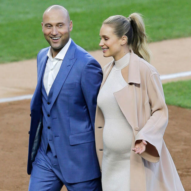 Derek Jeter Hangs With Girlfriend Hannah Davis After Last Yankees Game