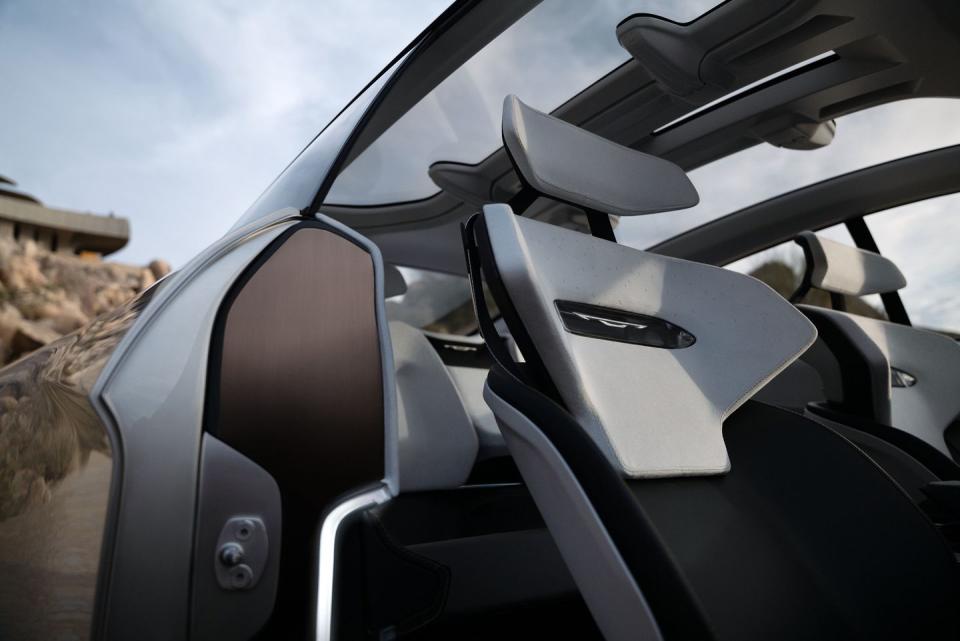 chrysler halcyon concept interior