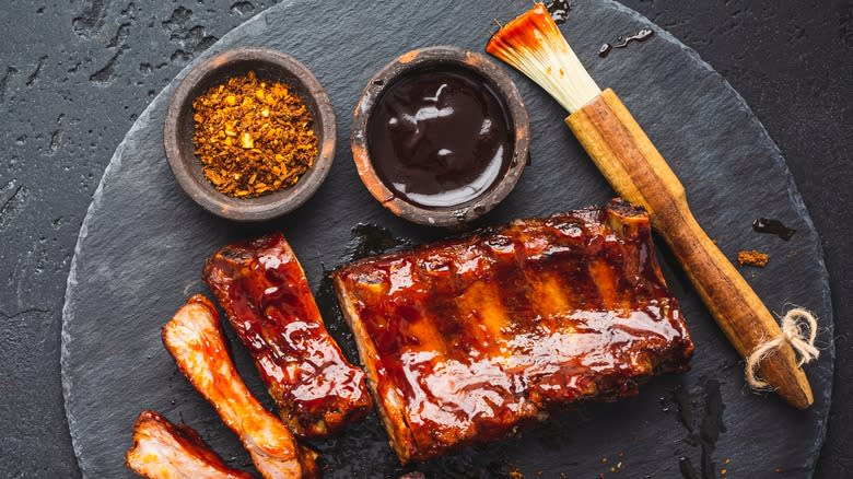 Barbecue spices and sauce