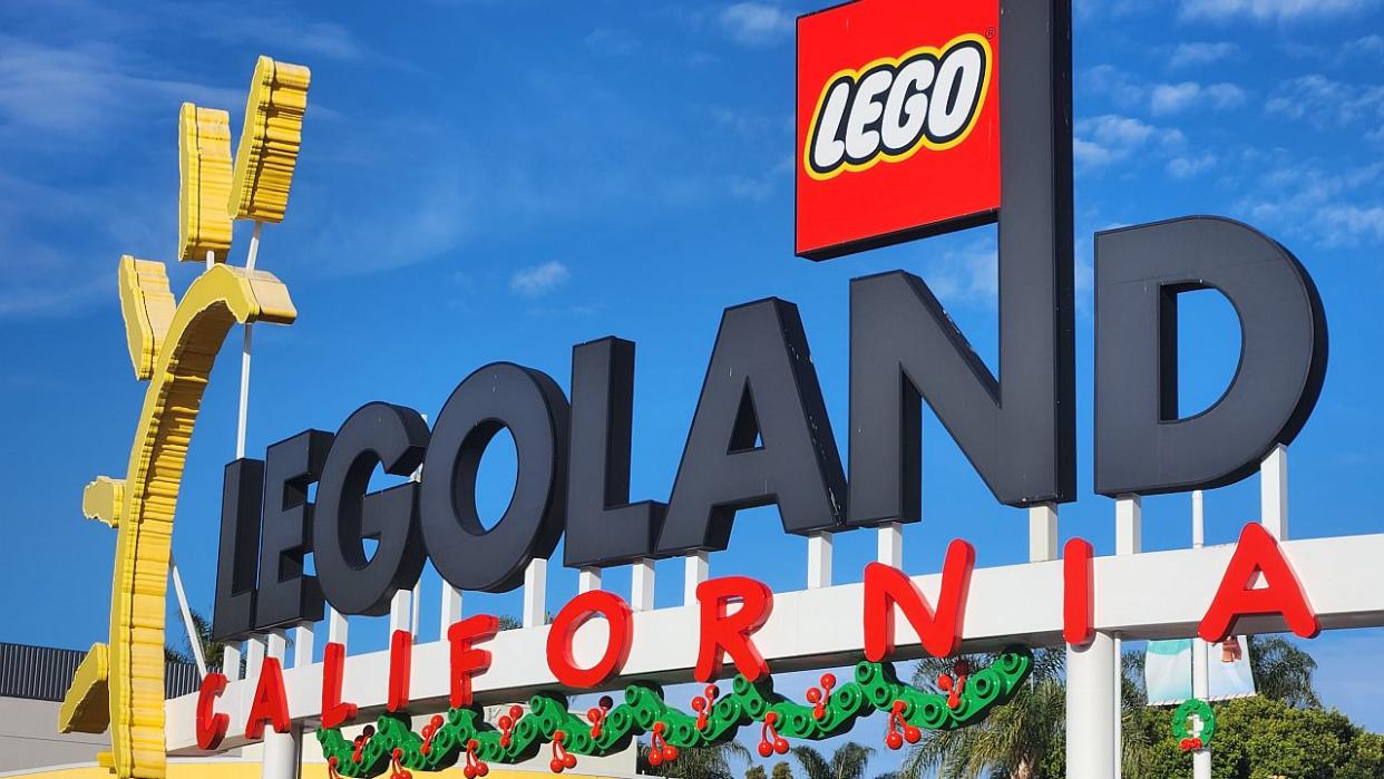  Legoland California Resort sign. 