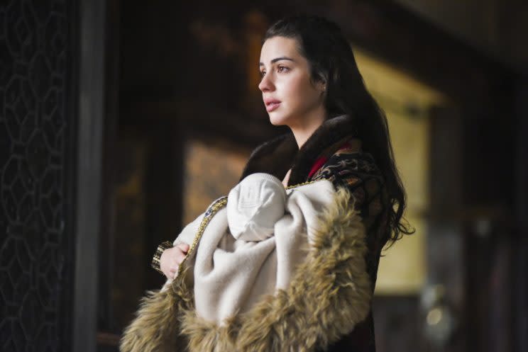 Adelaide Kane as Mary, Queen of Scots (Photo: John Medland /The CW)