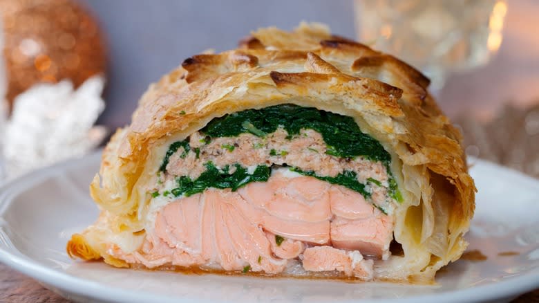 Salmon en croute with spinach