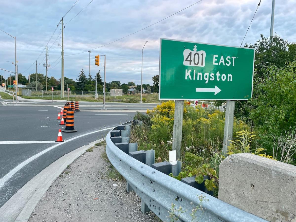 Man dead, 2 others injured in Whitby crash: OPP