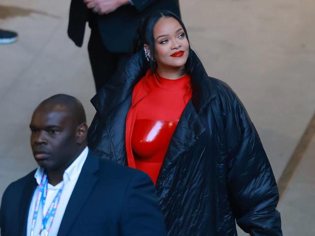 2023 Super Bowl halftime show: Pregnant Rihanna admits 'no updates' on  plans for new music as fans reel