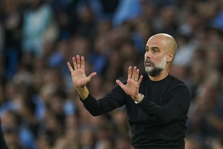 Pep Guardiola elogió nuevamente la actuación de Julián Álvarez