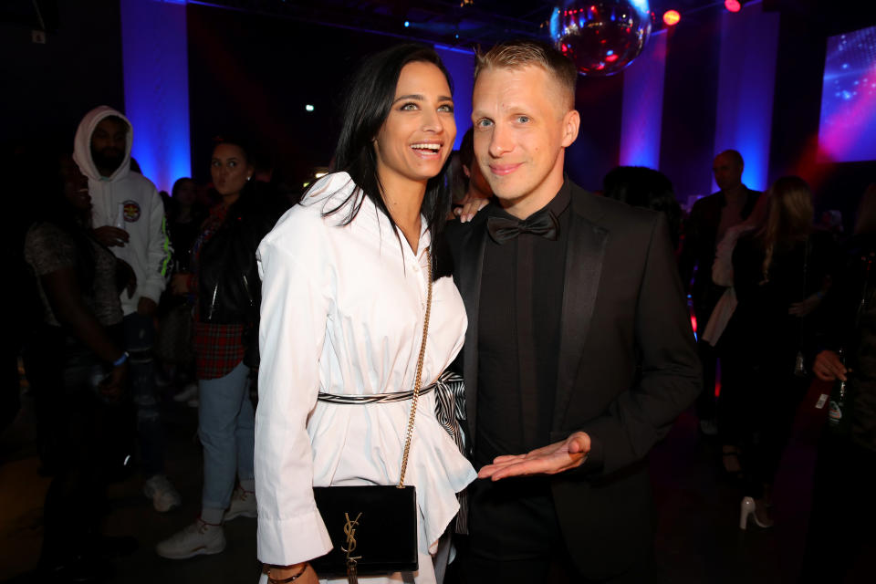 COLOGNE, GERMANY - APRIL 27:  Oliver Pocher and Amira Aly attend the after work show during the season 16 finals of the tv competition show "Deutschland sucht den Superstar" (DSDS) at Coloneum on April 27, 2019 in Cologne, Germany.  (Photo by Andreas Rentz/Getty Images)