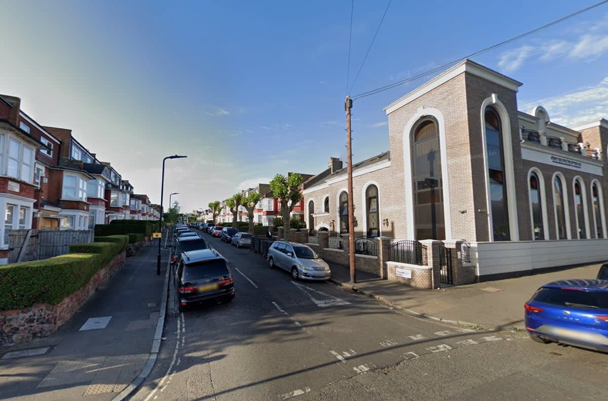 The alleged kidnapping took place on Moundfield Road in Stamford Hill (Google Street View)