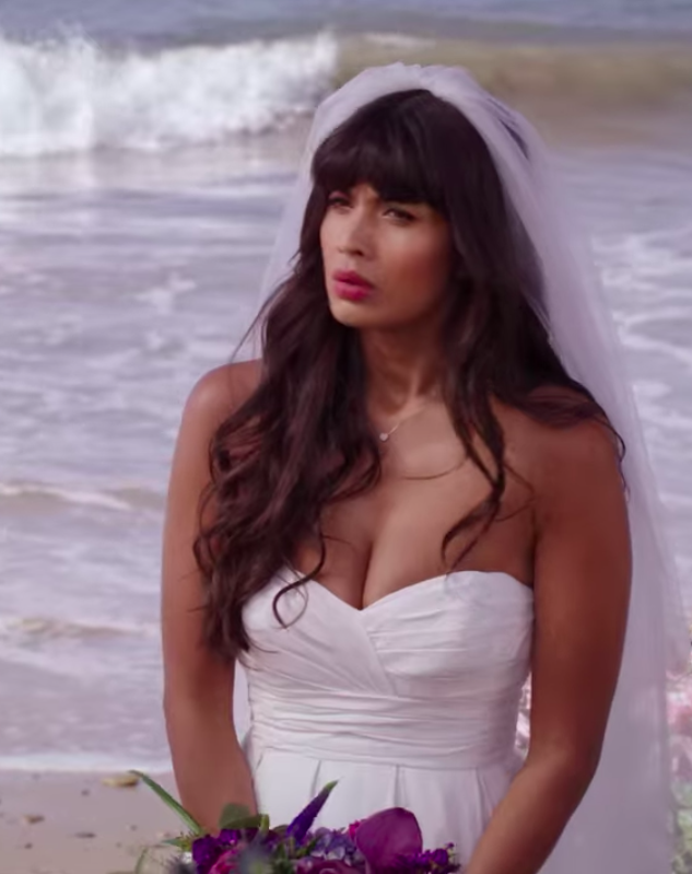 In general, I prefer a dress without a lot of fixings, and this is perfect in that regard. Sure, it's a tad boring — for sure too boring for Tahani — but I kind of like that. The day isn't about the dress.