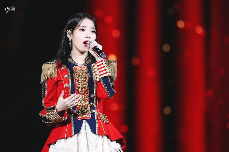 IU_at_The_Golden_Hour_concert_in_Seoul,_17_Septemb 圖/ Wikimedia Commons