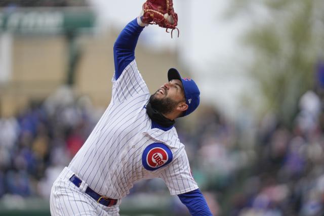 Chicago Cubs' Mark Leiter Jr. throws during a spring training