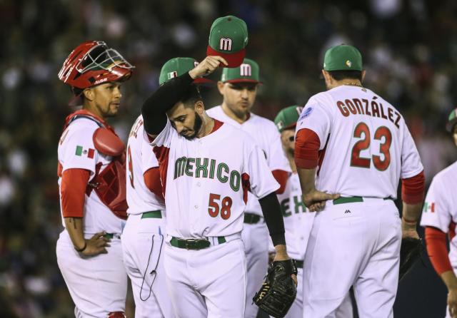 Puerto Rico stars criticize security at World Baseball Classic