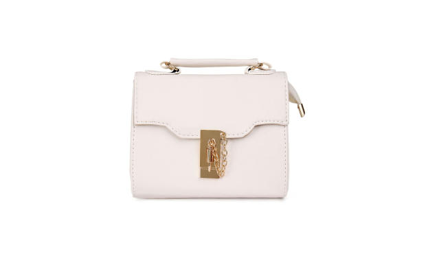 is selling a £28 dupe of Kate Middleton's sold out Massimo Dutti  clutch bag