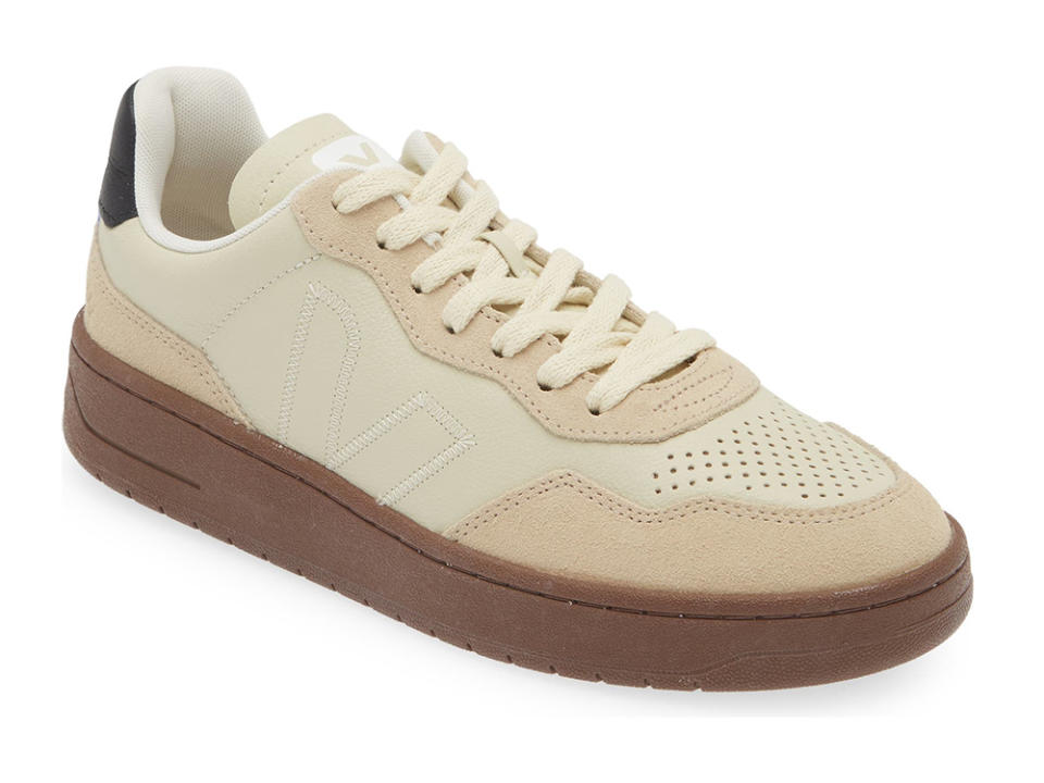 V-90 ZZ Leather Sneaker