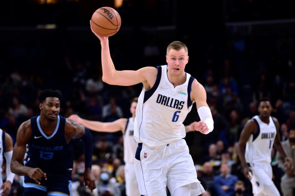 MAVERICKS-GRIZZLIES (AP)