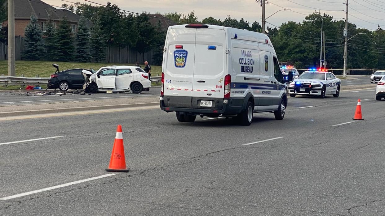 Peel police at the scene of a fatal collision in Mississuaga. (Paul Smith/CBC - image credit)