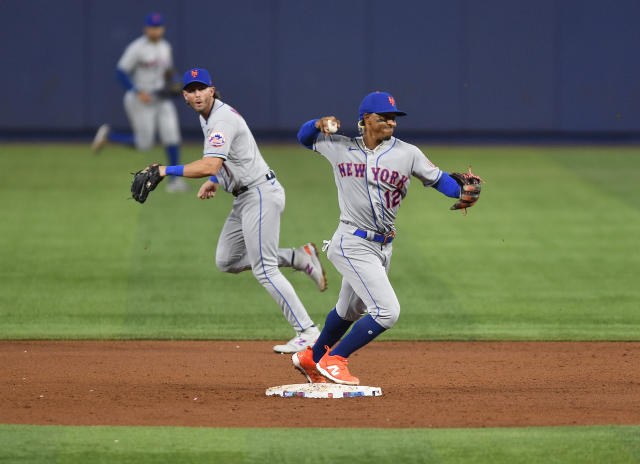 Mets' Kodai Senga features 'ghost forkball' to win first start in MLB  against the Marlins - The Boston Globe