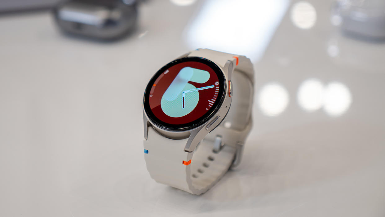  Hands-on with the Samsung Galaxy Watch 7. 