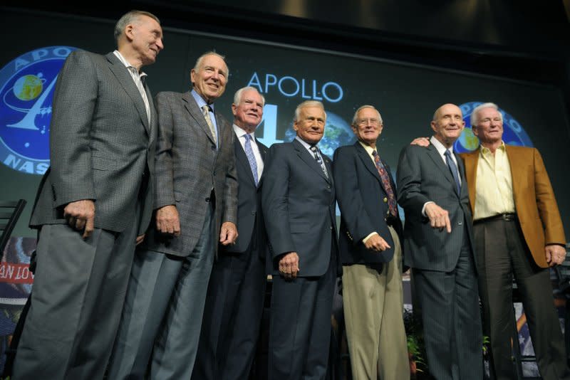 From left to right, former astronauts, Walt Cunningham, Apollo 7; James Lovell, Apollo 8 and Apollo 11; David Scott, Apollo 9 and Apollo 15; Buzz Aldrin, Apollo 11; Charles Duke, Apollo 16; Thomas Stafford, Apollo 10; and Eugene Cernan, Apollo 10 and Apollo 17, pose for a group photo following a press conference on the 40th anniversary of the lunar landing at NASA headquarters in Washington D.C. on July 20, 2009. File Photo by Kevin Dietsch/UPI