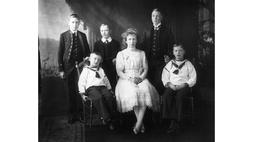 Prince John sat with his siblings