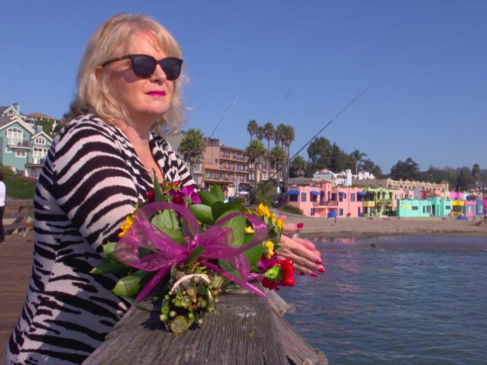 In October 2020, to mark the anniversary of Christie's death, Debbie Boyd visited the pier in Capitola, California, where the family put a plaque many years ago.   / Credit: CBS News
