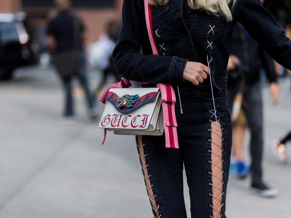 <p>It's not hard to make a statement with a Gucci bag.</p>