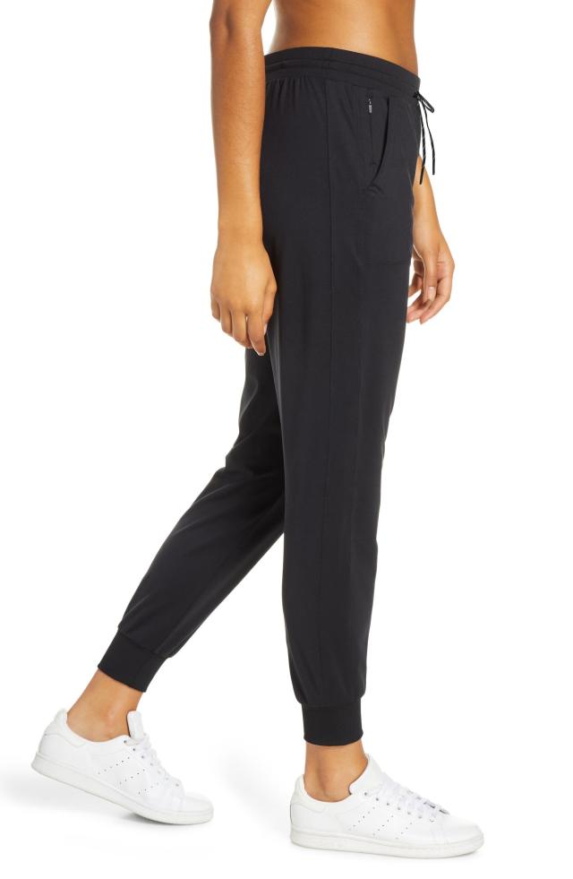 Nordstrom's ridiculously popular Zella joggers are on sale for $44 for  Black Friday