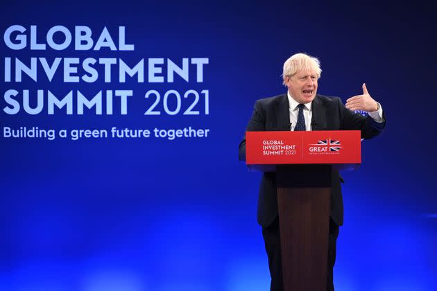 <strong>Boris Johnson delivers a speech during the Global Investment Summit at the Science Museum, London.</strong> (Photo: via Associated Press)