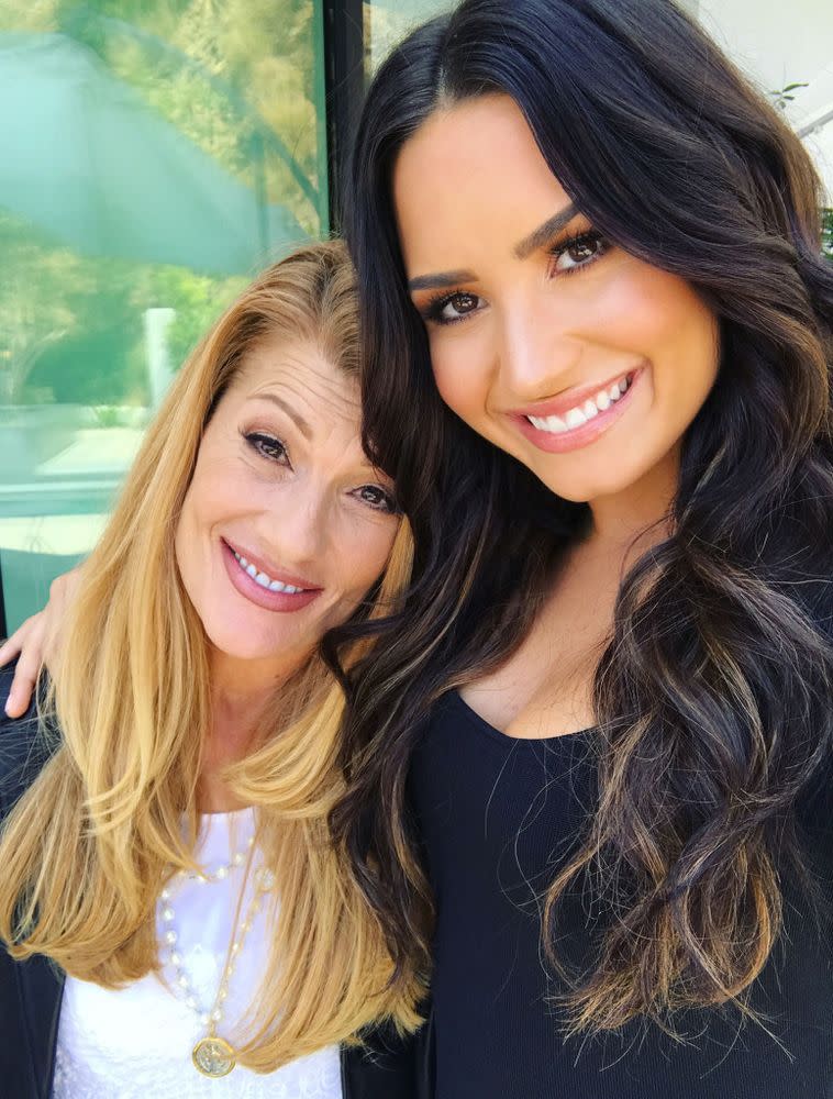 Dianna De La Garza and Demi Lovato