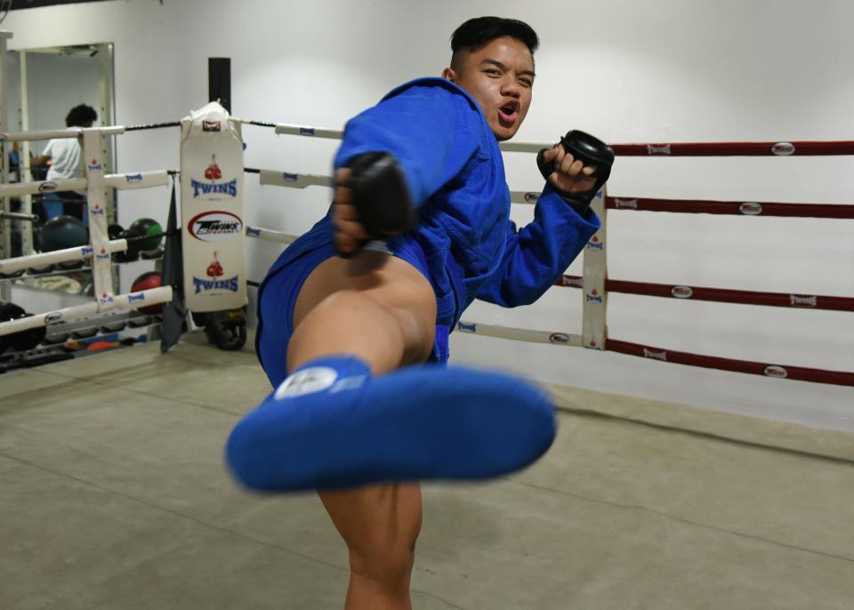 Nazri Sutari's sporting journey to the SEA Games has brought him from fencing to mixed martial arts and finally to sambo. (PHOTO: Zainal Yahya/Yahoo News Singapore)