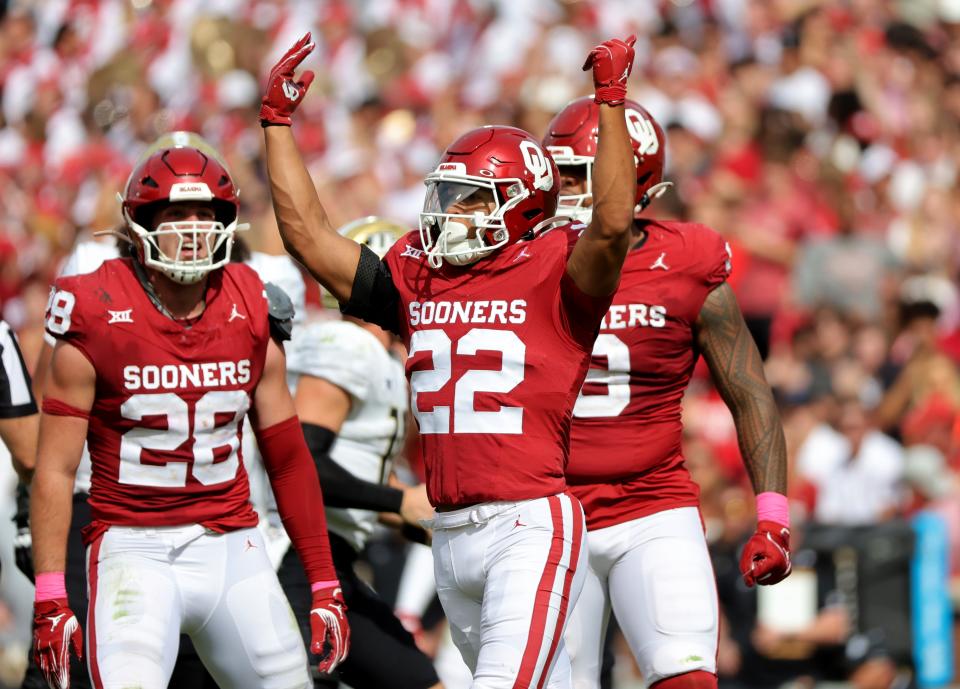 Oklahoma's Peyton Bowen (22) celebrates a play in the second half of the college football game between the University of Oklahoma Sooners and the University of Central Florida Knights at Gaylord Family Oklahoma-Memorial Stadium in Norman, Okla., Saturday, Oct., 21, 2023.