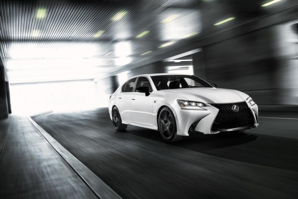 200-lexus-gs-350-f-sport-black-line