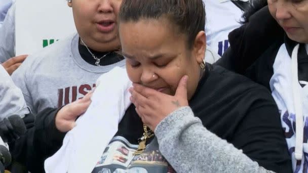 PHOTO: In this screen grab from a video, Megan Reed, mother of Sinzae Reed, speaks to the press on Jan. 1, 2023, in Columbus, Ohio. (WSYX)