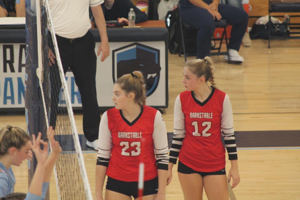 Lindsay Jones (left) and Sadie Wellbeloved (right) look on in a 3-2 win over Franklin in the Elite Eight.