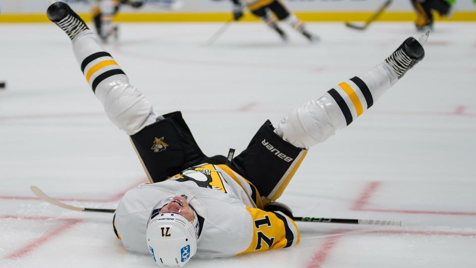 The Pittsburgh Penguins had a little fun with Evgeni Malkin ahead of the franchise legend's 1000th NHL game. (Getty Images)