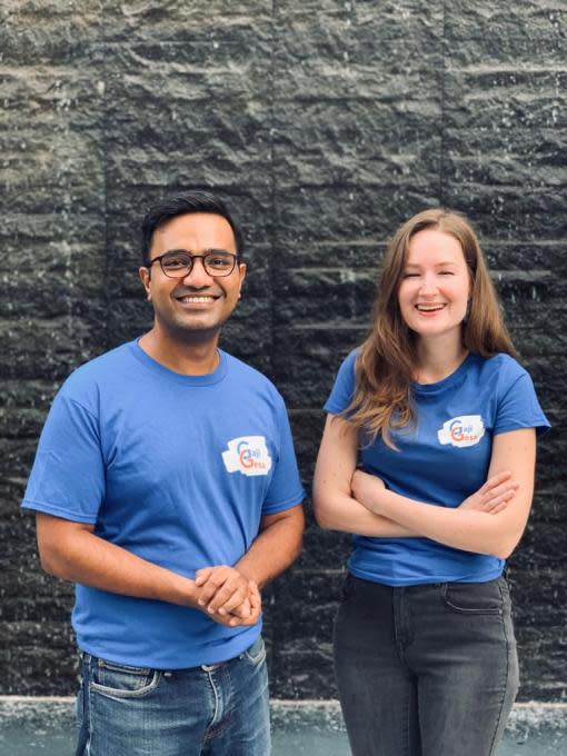 GajiGesa co-founders Vidit Agrawal and Martyna Malinowska