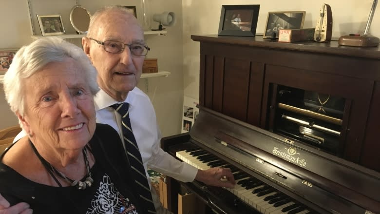 'A piano is like a person': Edmonton piano tuner ready to retire at 95