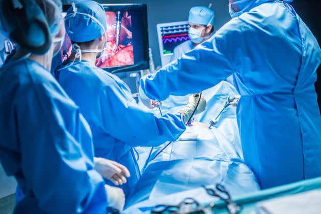 Throughout much of the country, hospitals are delaying elective surgeries because of an influx of COVID-19 patients. (Photo: vm via Getty Images)