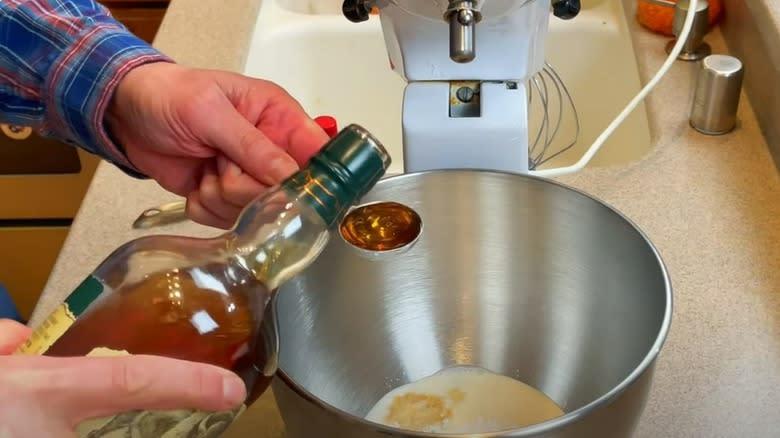 making whiskey whipped cream