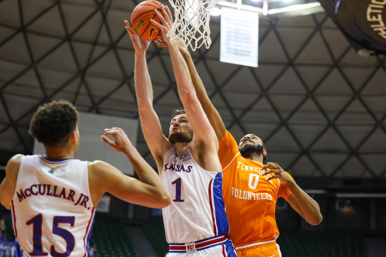 Hunter Dickinson dropped his eighth double-double in his past 13 games to lift Kansas past Tennessee on Wednesday in Hawaii. (Darryl Oumi/Getty Images)