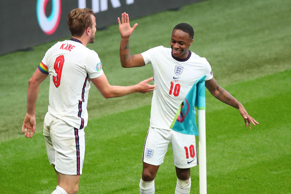 LONDON, ENGLAND - JUNE 29: Harry Kane of England celebrates with Raheem Sterling after scoring a goal to make it 2-0 during the UEFA Euro 2020 Championship Round of 16 match between England and Germany at Wembley Stadium on June 29, 2021 in London, United Kingdom. (Photo by Robbie Jay Barratt - AMA/Getty Images)