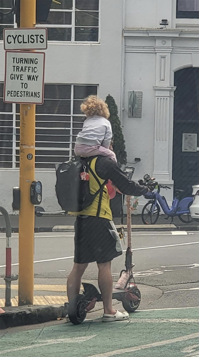 Auckland cyclist knocked unconscious after crash with e-scooter