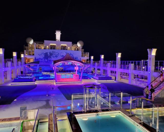 cruise - pool at night