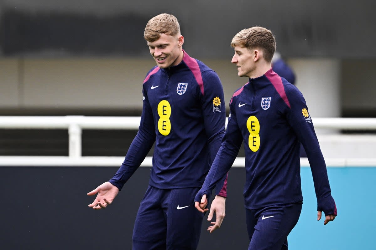 Branthwaite in England training with ex-Everton teammate Anthony Gordon (AFP via Getty Images)