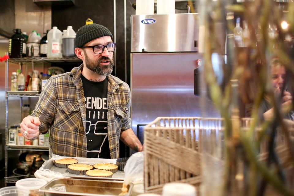 Chef Zach Hutton talks with staff during the Tiger Style pop-up at GHST in Oklahoma City on Jan. 31.