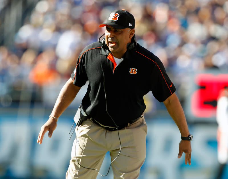 FILE PHOTO: Bengals head coach Lewis motivates his players playing against the Chargers in the first half of their NFL football game in San Diego,