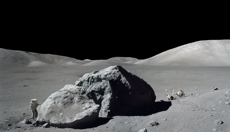 <span class="caption">Scientist-astronaut Harrison H. Schmitt photographed standing next to a huge, split lunar boulder during the third Apollo 17 extravehicular activity (EVA) at the Taurus-Littrow landing site.</span> <span class="attribution"><a class="link " href="https://www.nasa.gov/multimedia/imagegallery/image_feature_2129.html" rel="nofollow noopener" target="_blank" data-ylk="slk:NASA/Eugene Cernan;elm:context_link;itc:0;sec:content-canvas">NASA/Eugene Cernan</a></span>