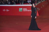 <p>Seis días antes también destacó en el Festival de cine de Roma con un vestido negro de Dolce & Gabbana. (Foto: Gtres). </p>