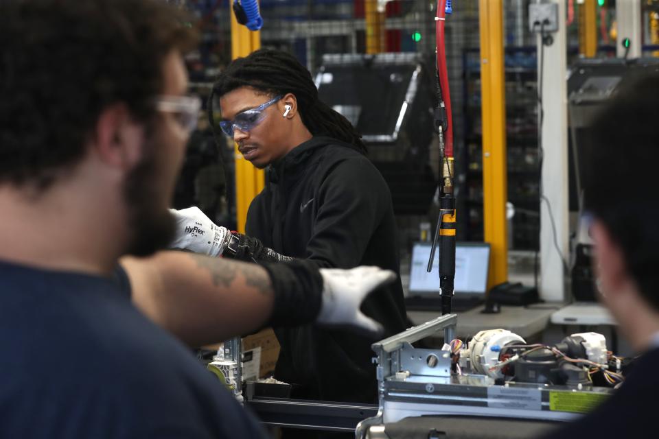 GE Appliances have completed their state-of-the-art dishwasher line and are giving a tour of the plant for the unveiling of the new line.
Sept. 27, 2023