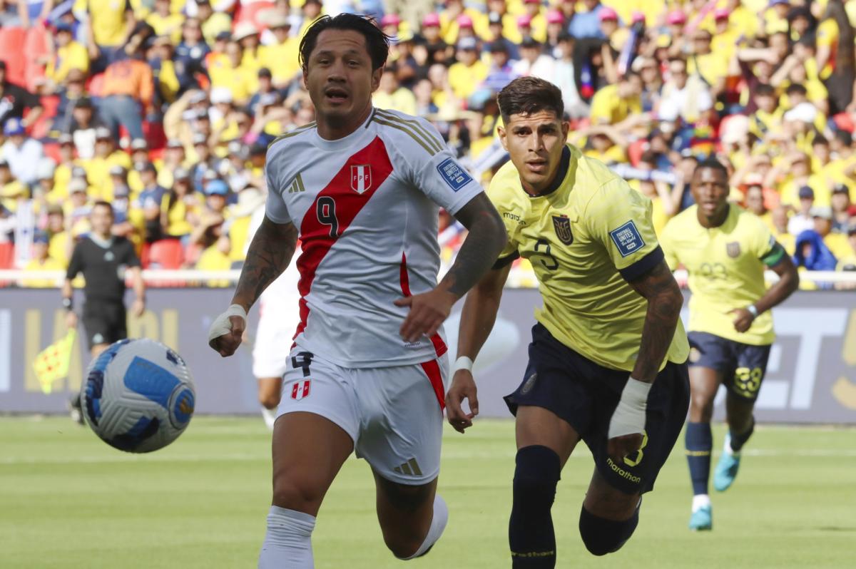 Bottom-place Peru will face Uruguay and Brazil without Guerrero, Cueva or Carrillo