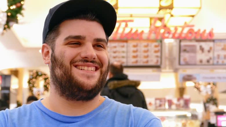 'We've got hungry people': Winnipeg man's collection of leftover food for Siloam stops